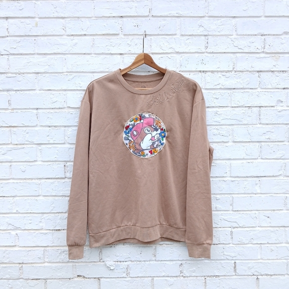 Buc-ee's Crewneck Embroidered Sweatshirt - Picture 1 of 4